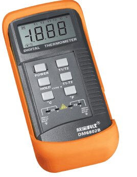 DIGITAL THERMOMETER